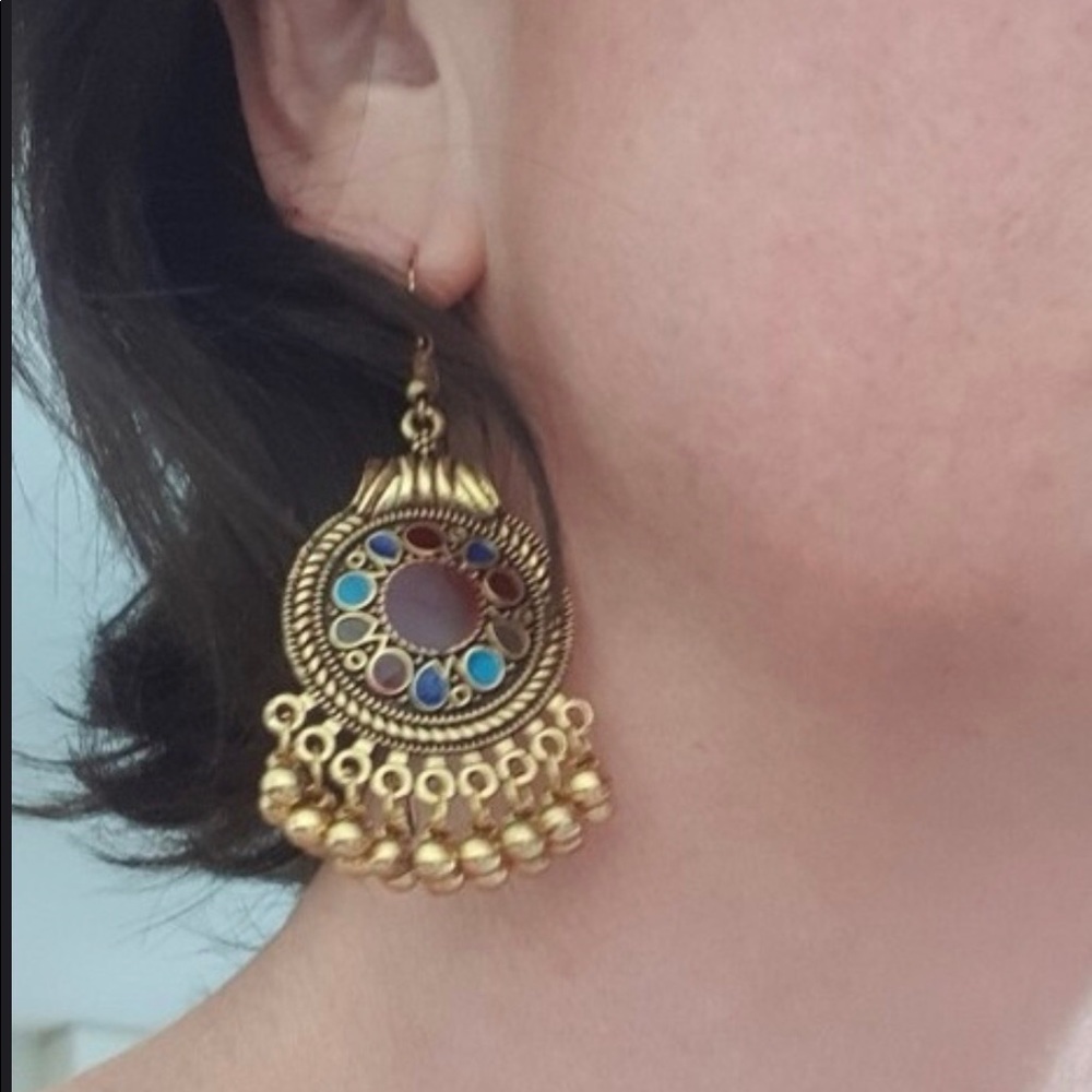 ‼️LAST ONE‼️Retro Metal Vintage Dangle Earring - Picture 2 of 2